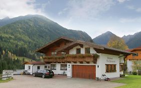 Cozy Holiday Apartment With Sauna In Schladming